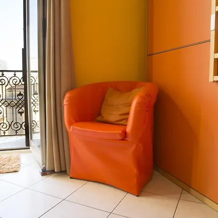 Al Centro E Meglio * Неаполь